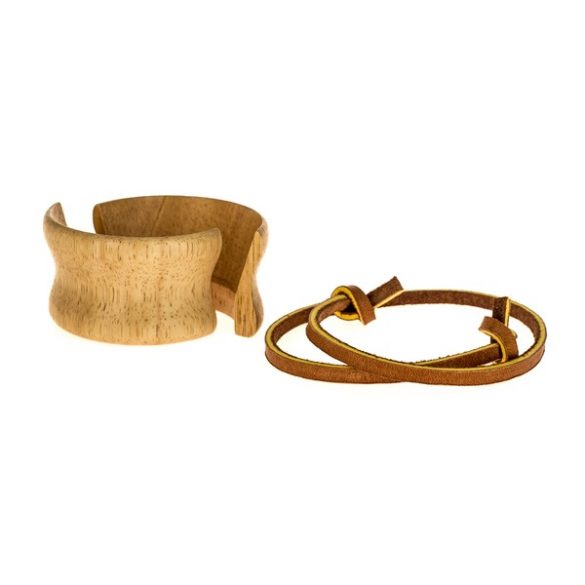 Collier et cravate en bois Chemex 3 tasses